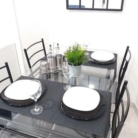 Russomanno Holiday Apartment *
